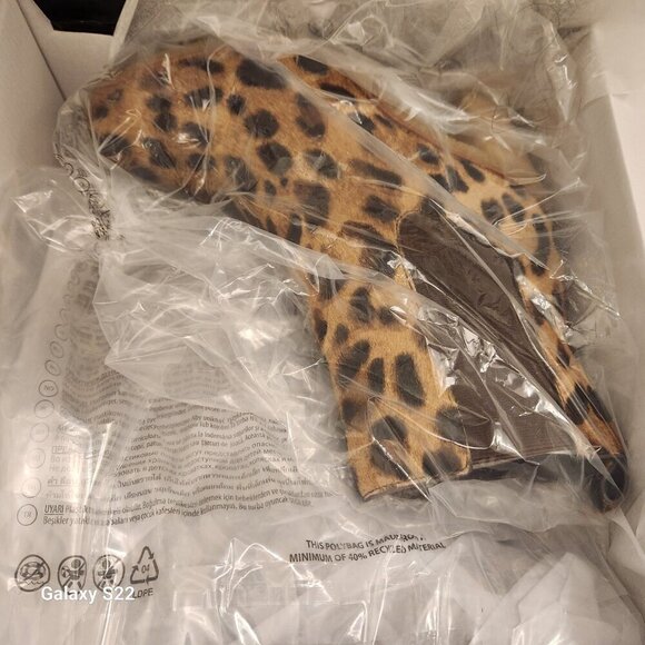 Ralph Lauren " Marianna" Leopard Chelsea boots. NIB. Size: various - Picture 10 of 13